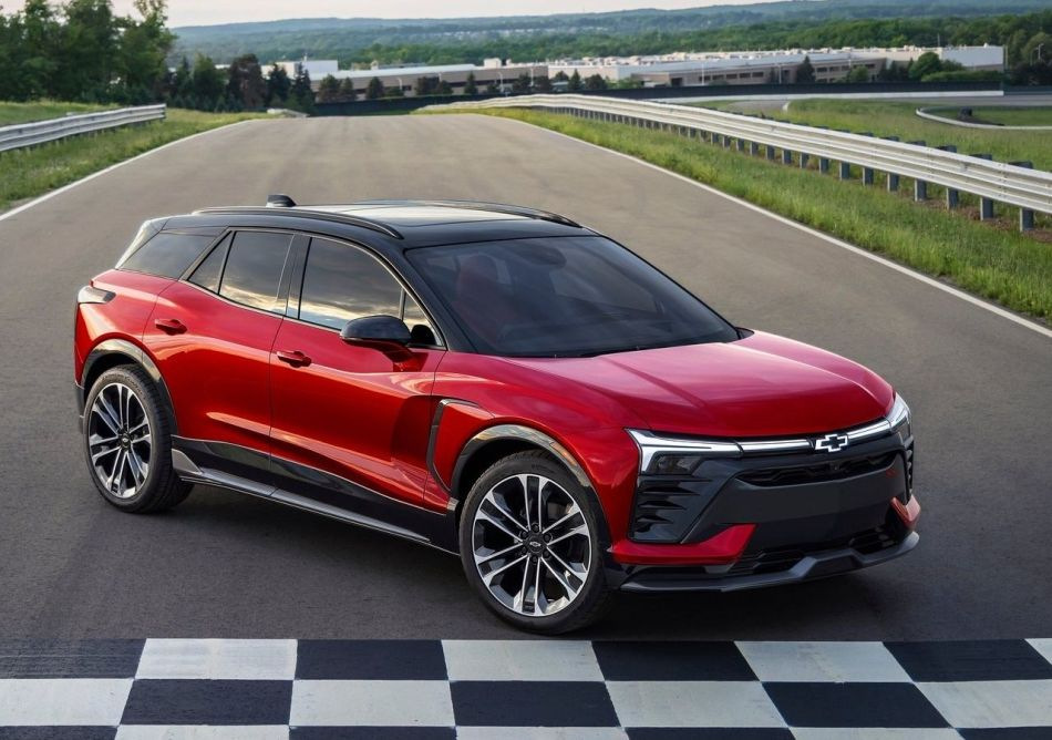 Review of the stylish electric crossover Chevrolet Blazer EV