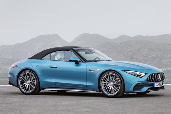 Review of the new generation of two-door Mercedes SL-Class Photo 2