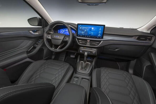 Ford Focus Wagon: a station wagon for the family in a new form Photo 6