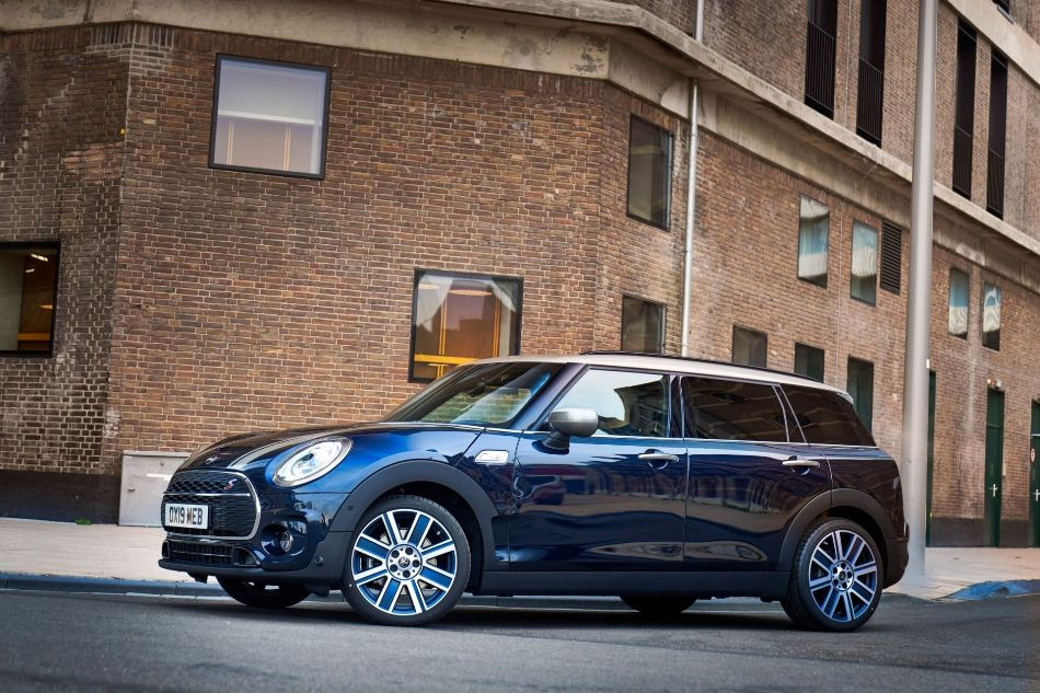 Review of the updated MINI Clubman: more style and comfort