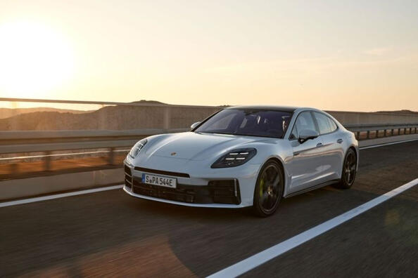 Porsche Panamera 2024: the evolution of a sports car