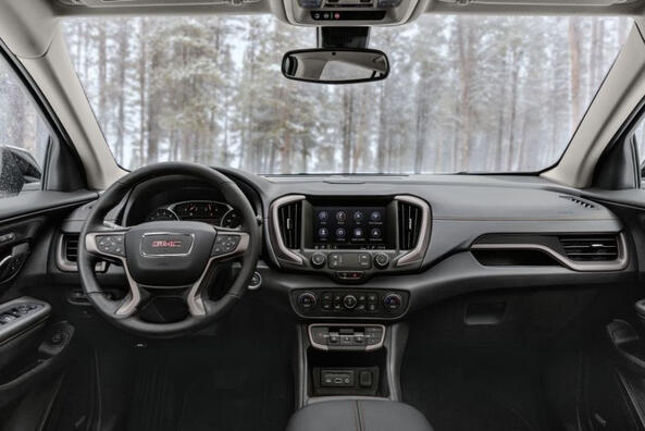 GMC Terrain: an updated urban crossover Photo 4