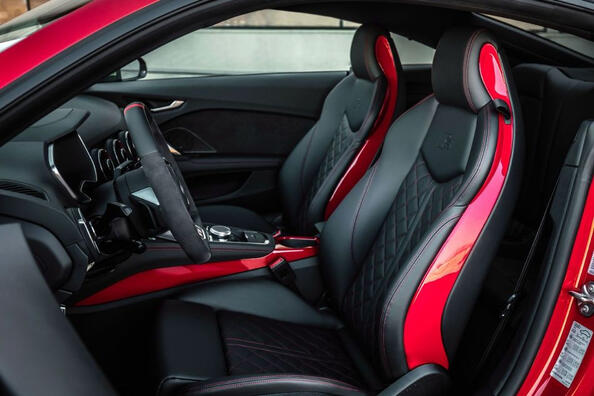 Audi TTS Coupe: sporty character in an elegant coupe Photo 5