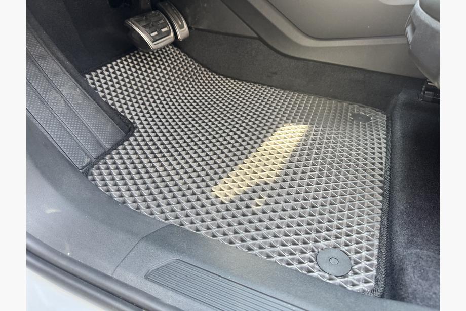 Audi Q4 e-Tron 2021- EVA Floor Mats (Black) Image