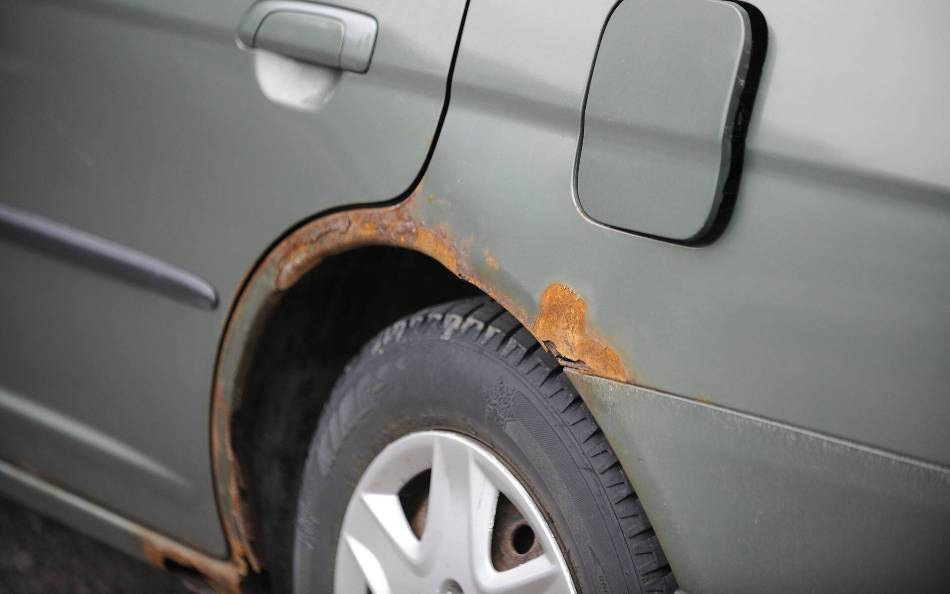 How to prevent car body corrosion?