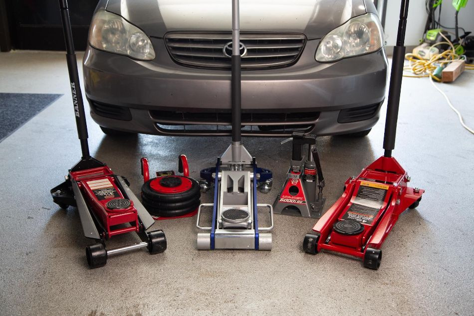 Which jack is best for a car?