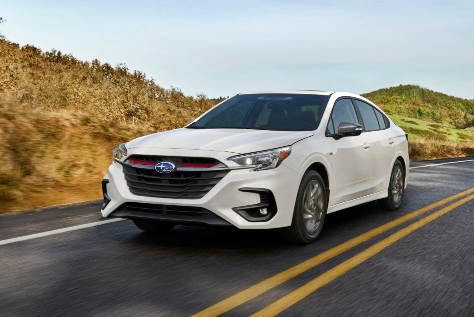 Subaru Legacy 2022: review of the updated VII generation sedan