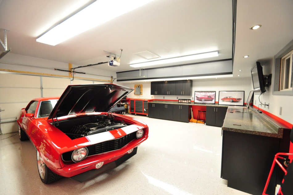 How to properly organize lighting in the garage?