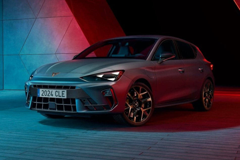 Review of CUPRA Leon first generation facelift 2024