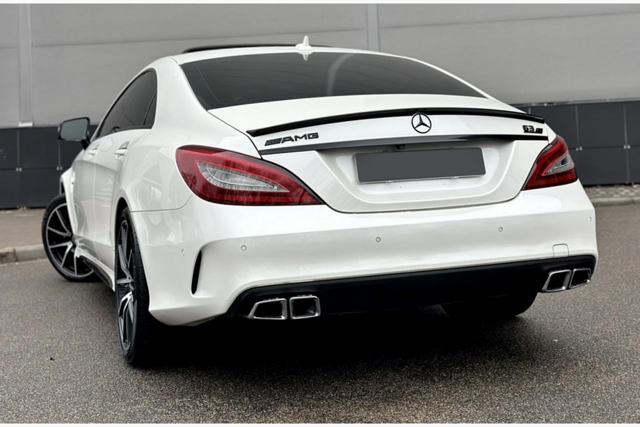 Mercedes CLS C218 2011-2018 Rear diffuser with exhaust tips Black (2015-2018, CLS63 design) Image