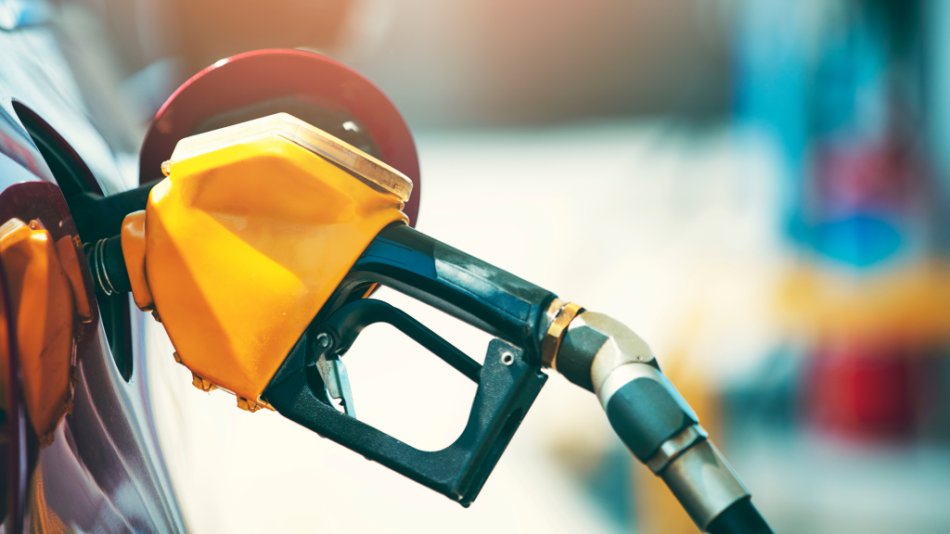 Life hacks for saving fuel