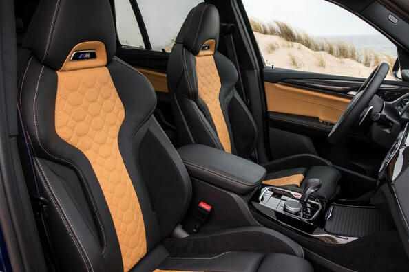 BMW X3 M review: powerful and luxurious crossover Photo 6