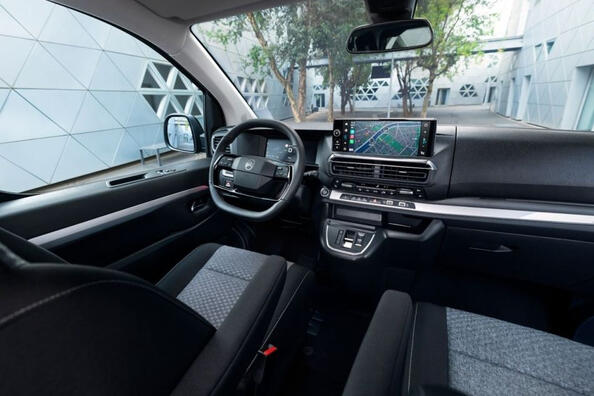 Citroen SpaceTourer review: 2024 facelift Photo 4