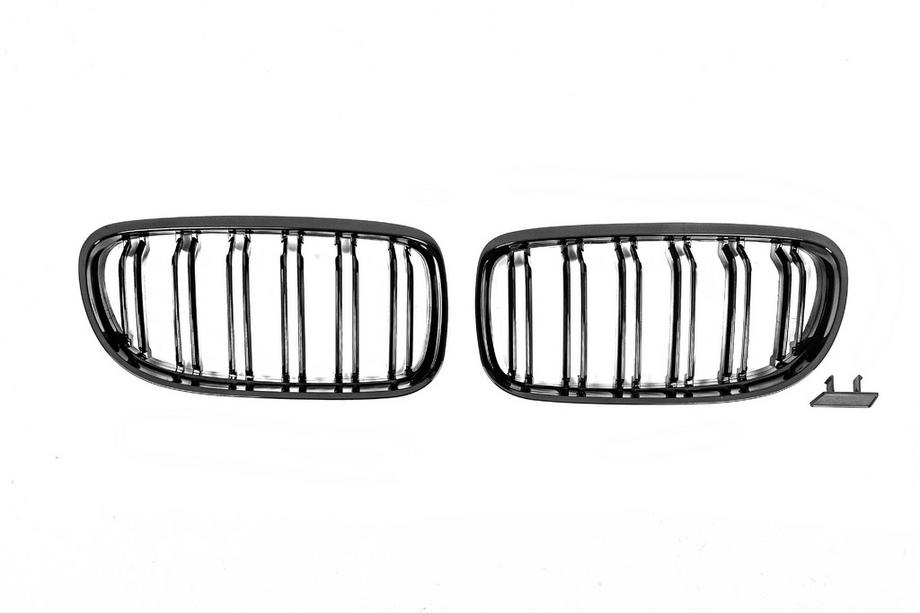 BMW 3 Series E90/E91 2005-2011 M-Look Kidney Grilles (2008-2011, Gloss Black) Photo 3