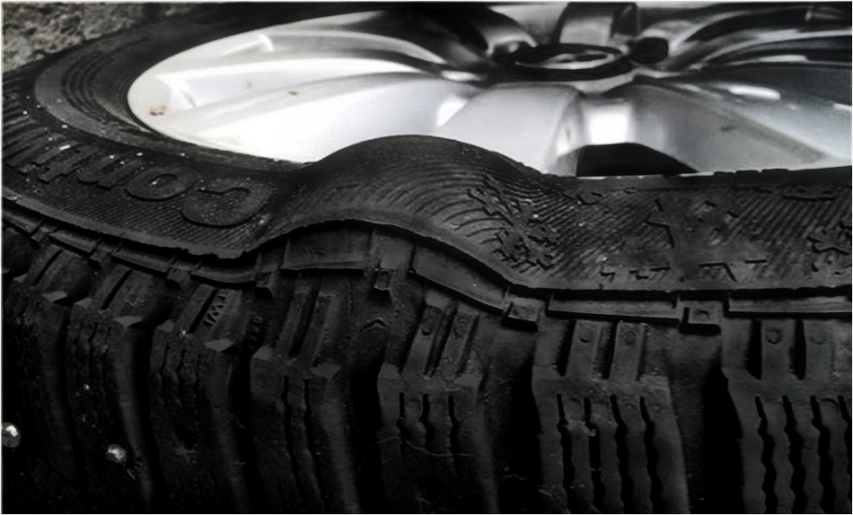 Hernia on the wheel: what every driver needs to know?