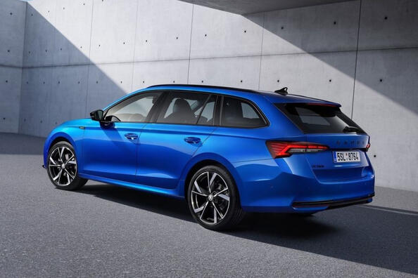 Review of Skoda Octavia Combi IV generation: 2024 restyling Photo 3