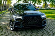 Audi Q7 2015–2026 Front RSQ7-style grille (2015-2019, black) photo 3