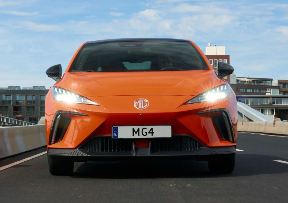 MG4 EV review: an electric hatchback for the city