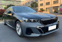 BMW 5 Series F10/F11 2010–2016 G60 Facelift Kit photo 4