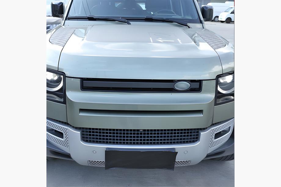Land Rover Defender 2019- Grille Insert Image
