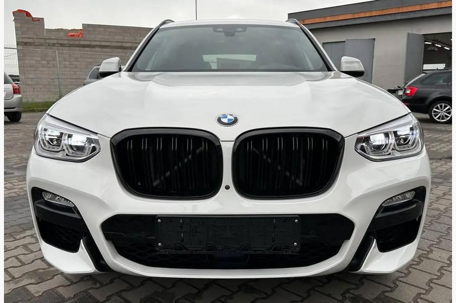BMW X3 G01 2018- Kidneys M-Look (Gloss Black) Photo 8