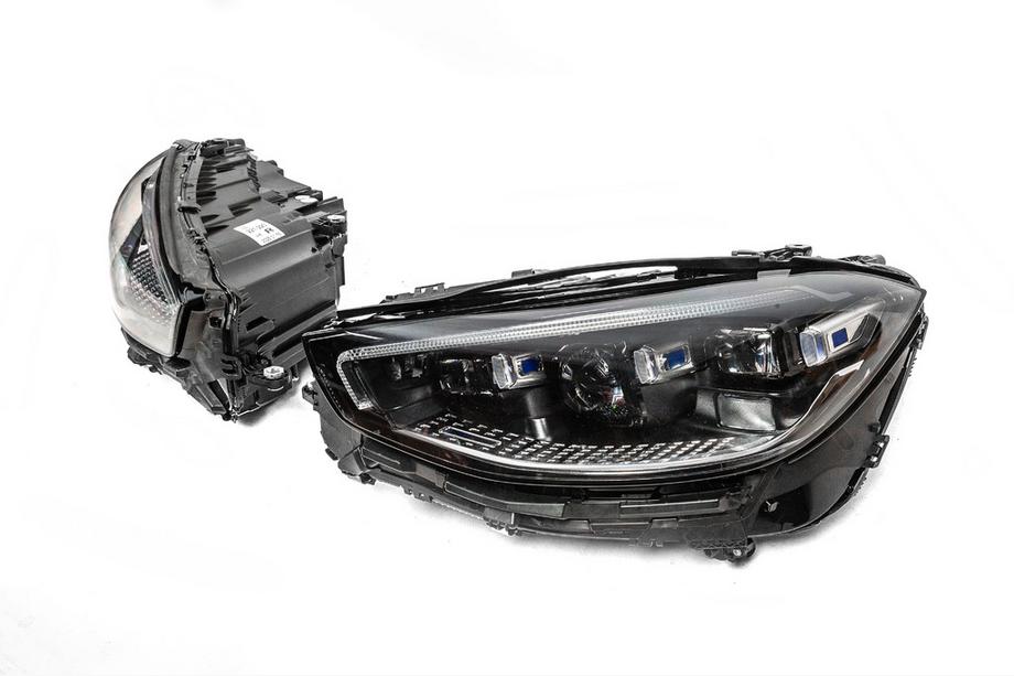 Mercedes S-class W221 2005-2013 Facelift kit to W223 Maybach (with door handles and inserts) Photo 30