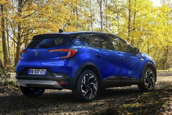 Renault Captur review: second generation facelift Photo 2