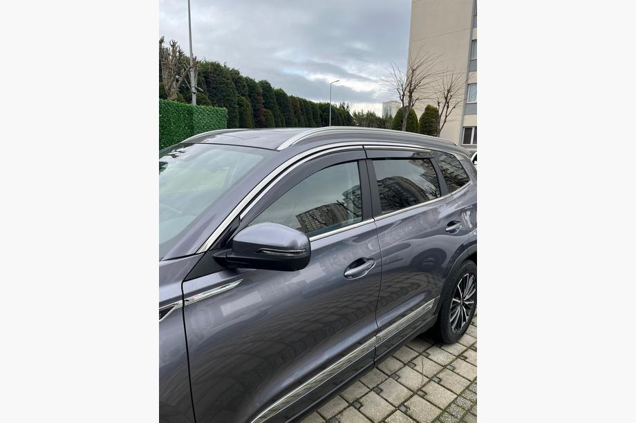 Chery Tiggo 8 2017- Window Deflectors with Chrome Trim (4 pcs, Sunplex Steinless) Image