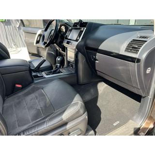Textile Floor Mats Premium (black) 7-seater, 2009-2013 Toyota Land Cruiser Prado 150 2009-2023 photo 2