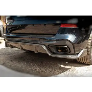 Rear Bumper Diffuser V2 (2018-2022, Real Carbon) photo 1