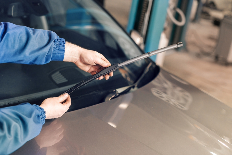 How to get rid of squeaking windshield wipers?