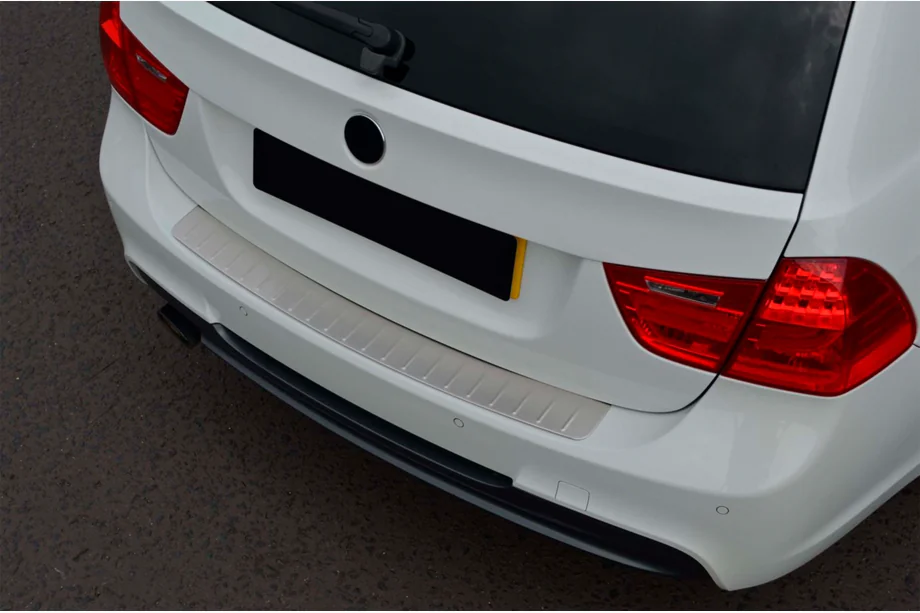 BMW 3 Series E90/E91 2005-2011 Rear bumper protector stainless steel (2006-2008, SW) Photo 7