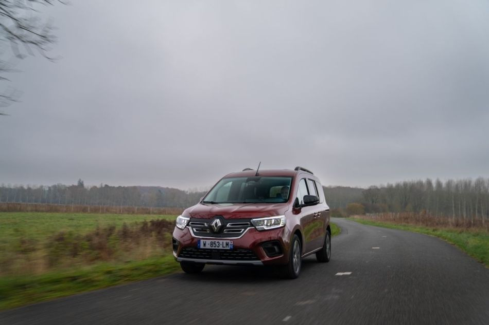Renault Kangoo E-Tech review: electric minivan