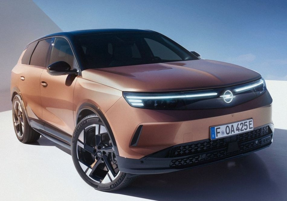 Opel Grandland 2024 Review: The Second Generation of the Crossover