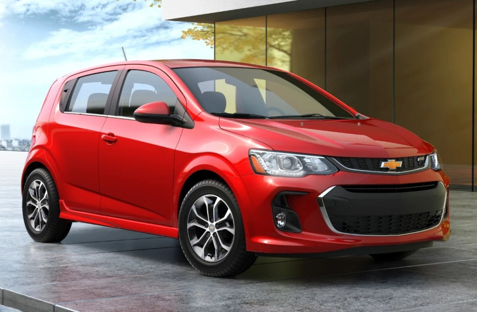 What is a subcompact car, and what are its advantages?