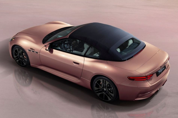 Maserati GranCabrio Folgore: Electric Convertible Review Photo 4