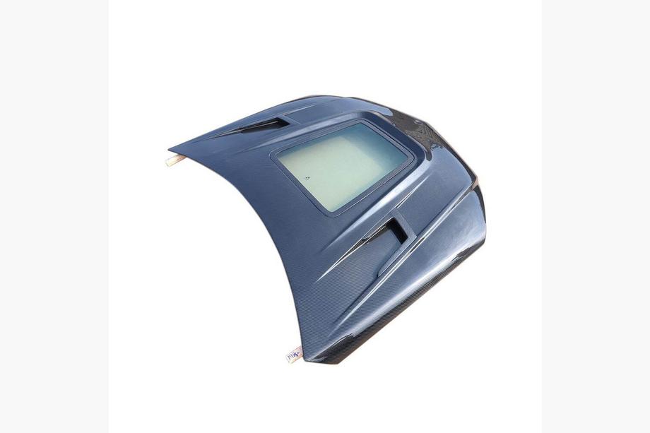 Mercedes C-class W204 2007-2015 Hood 2008-2011 (Carbon) Image