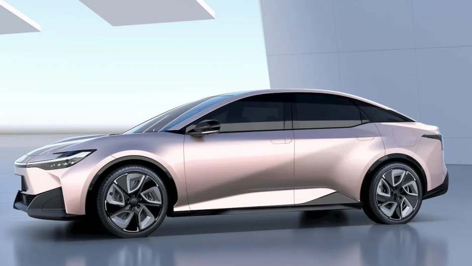 Review of the Toyota bZ3 electric sedan