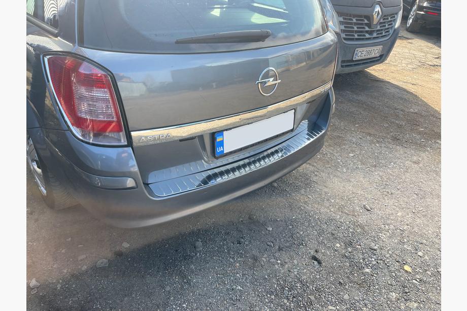 Opel Astra H 2004-2013 Rear Bumper Protector OmsaLine Gloss (SW, Stainless Steel) Photo 2