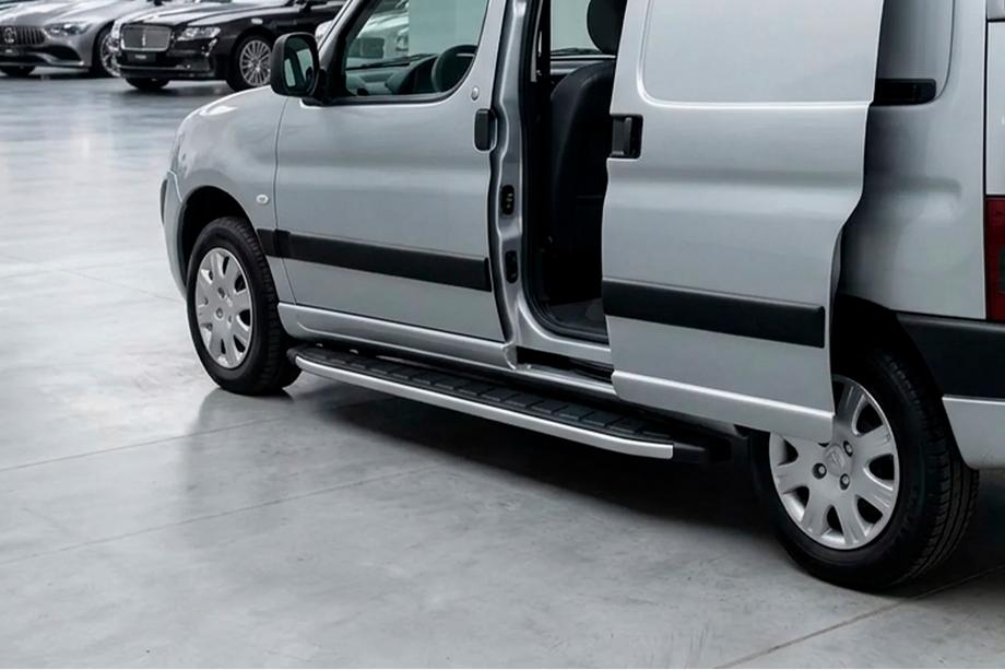 Peugeot Partner 1996-2008 Side Steps Fullmond (2 pcs, aluminum) Image