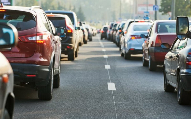 How to avoid overheating your car in traffic jams in the summer: practical tips