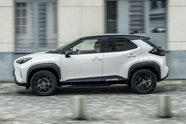 Toyota Yaris Cross (XP210): Review of the compact crossover Photo 3