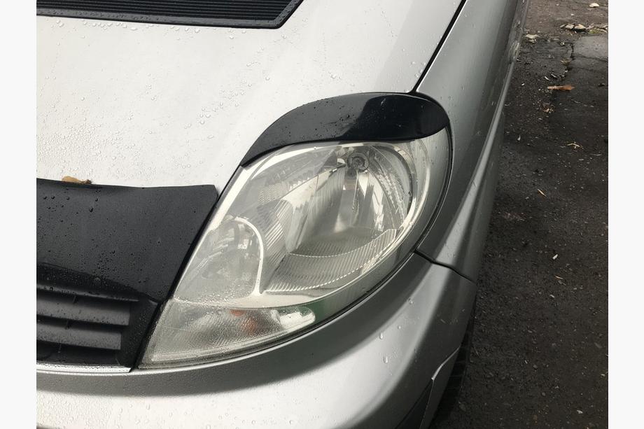 Opel Vivaro 2001–2015 Headlight Eyelids Fly-Style Photo 2