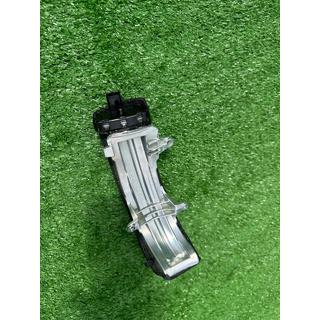 Mirror Turn Signal Indicator (For 2012-2016, 1 pc) Toyota Land Cruiser 200 2007-2021 photo 4