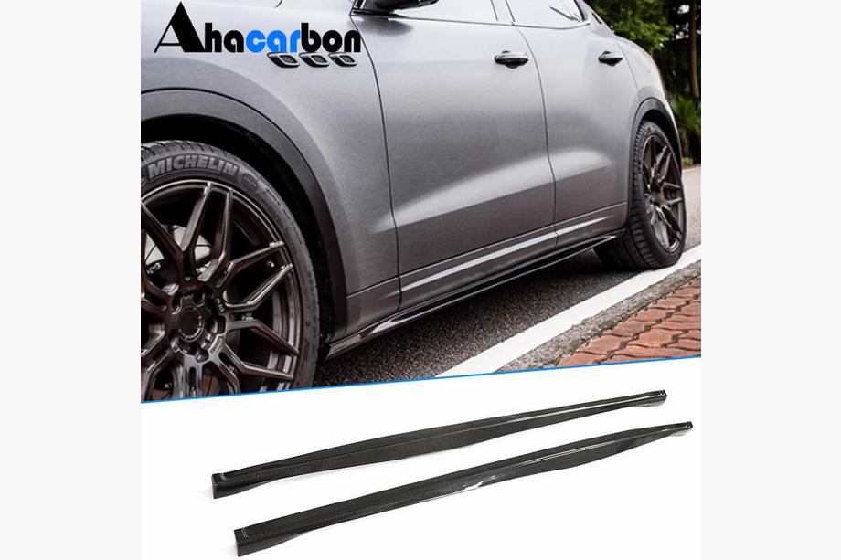 Maserati Levante 2016- Side Skirts (Carbon) Photo 1