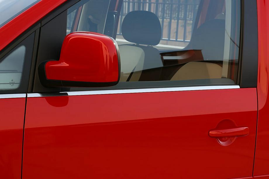 Volkswagen Caddy 2004-2010 Lower window trims stainless steel Front, OmsaLine - Italian Stainless Steel Photo 2