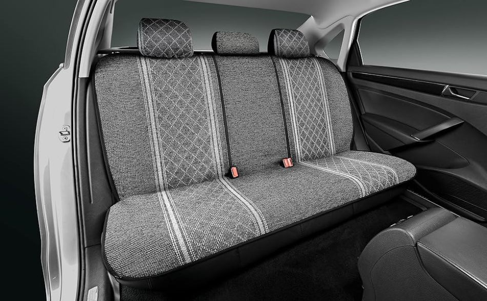 Jacquard car covers: pros and cons