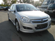 Opel Astra H 2004-2013 Front lower lip Sedan (primed for painting) photo 4