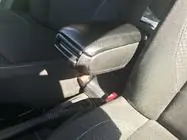 Renault Duster 2008–2017 Armrest (into cup holder) photo 4