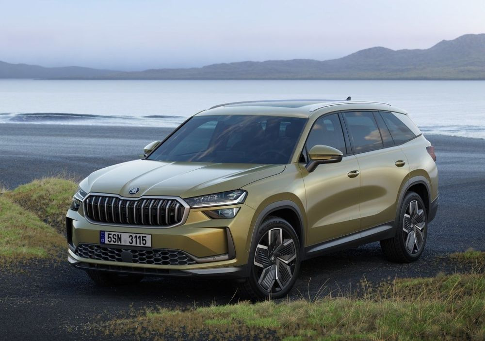 Top 5 car models for traveling